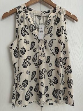 Women’s NWT Loft Sleeveless Print Blouse